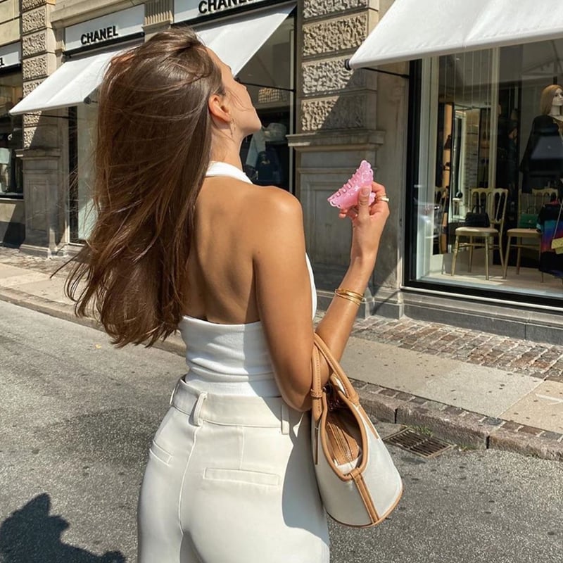 Chaleco Corto Halter con Poliester Elegante.